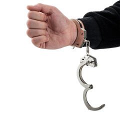 Zincirli Kelepçe - Polis ve Özel Güvenlik